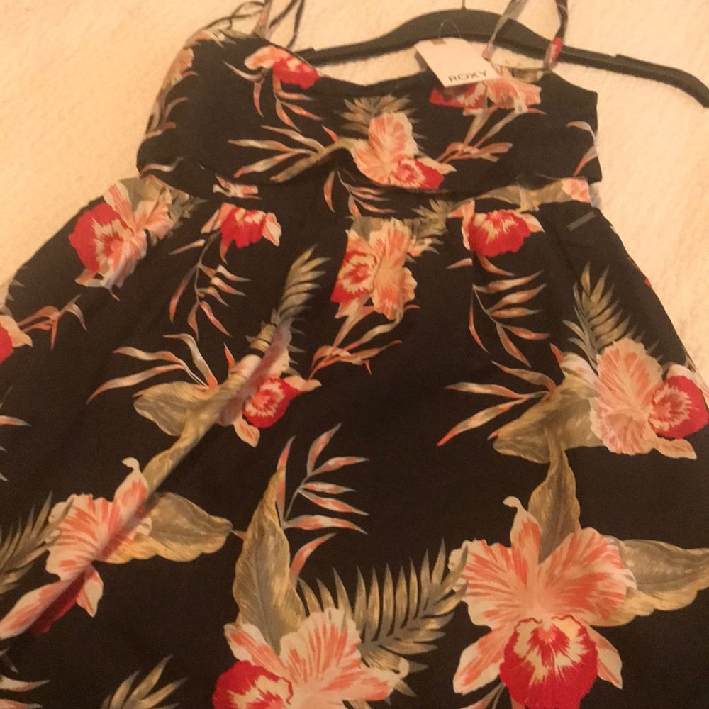 Roxy mini dressNWT